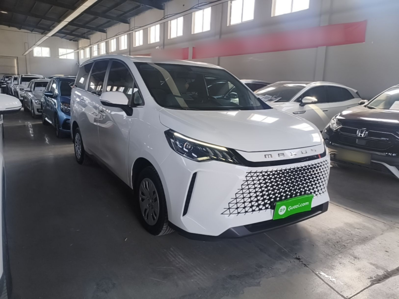 MAXUS G50 2025 1.5T photo 5