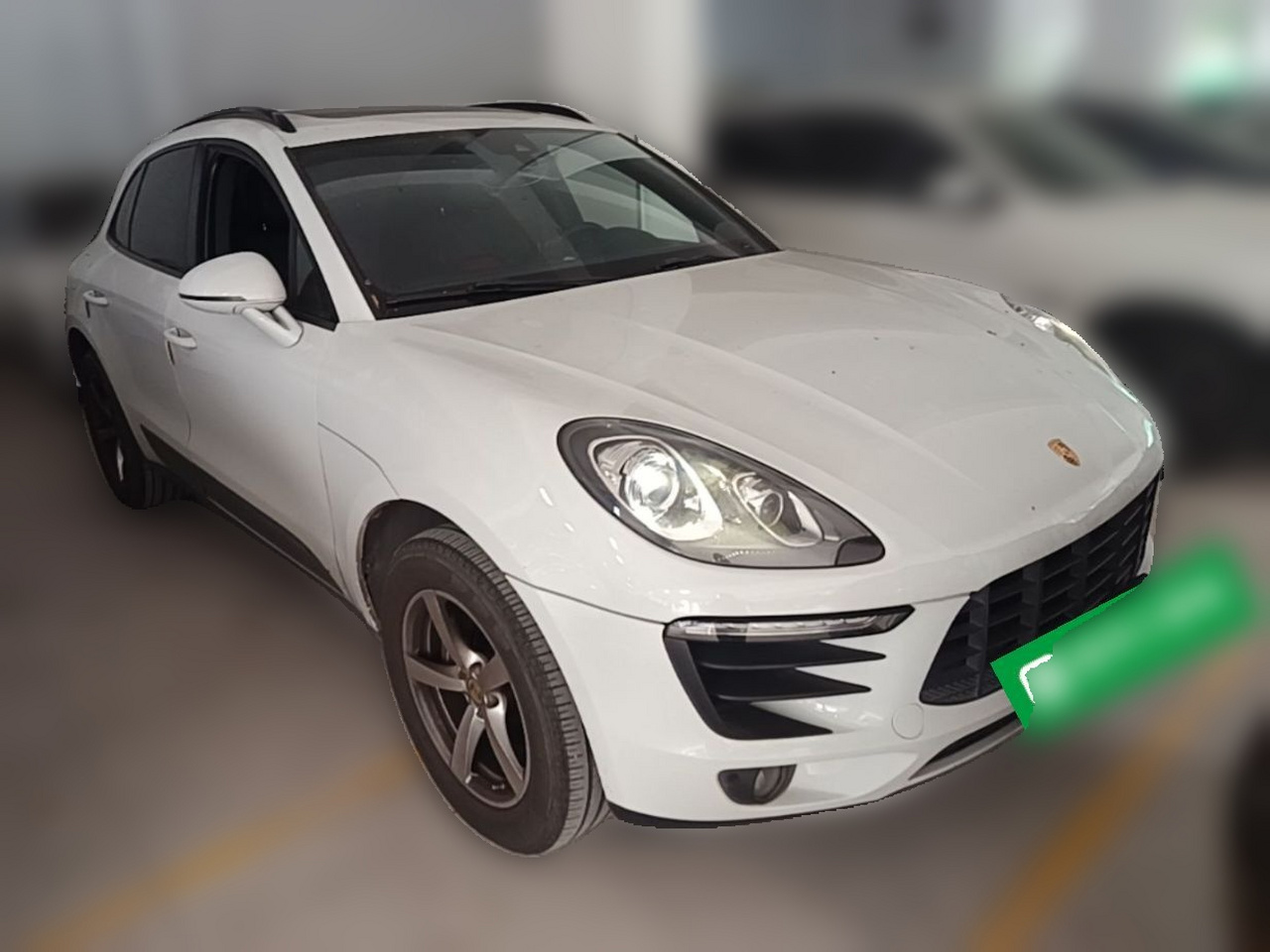2017 Macan 2.0T photo 3