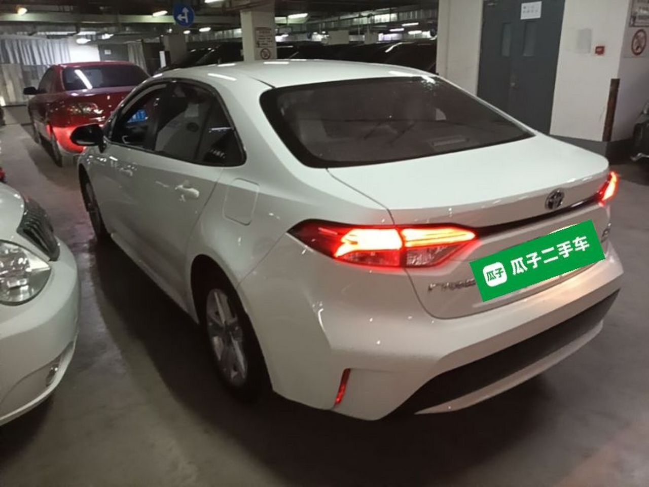 Levin 2022 Hybrid 1.8H E-CVT Luxury photo 4