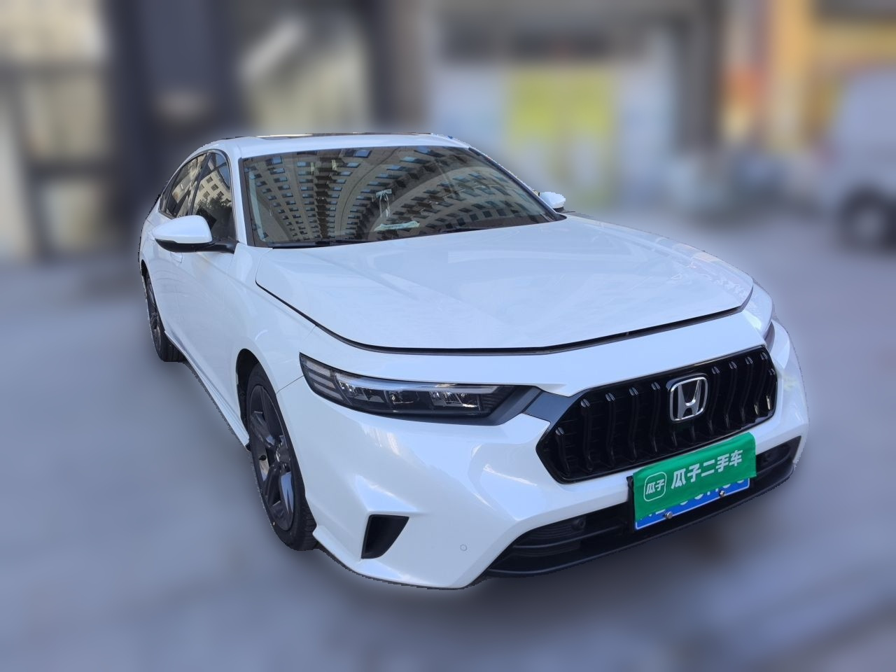2023 260TURBO Elegant photo 3