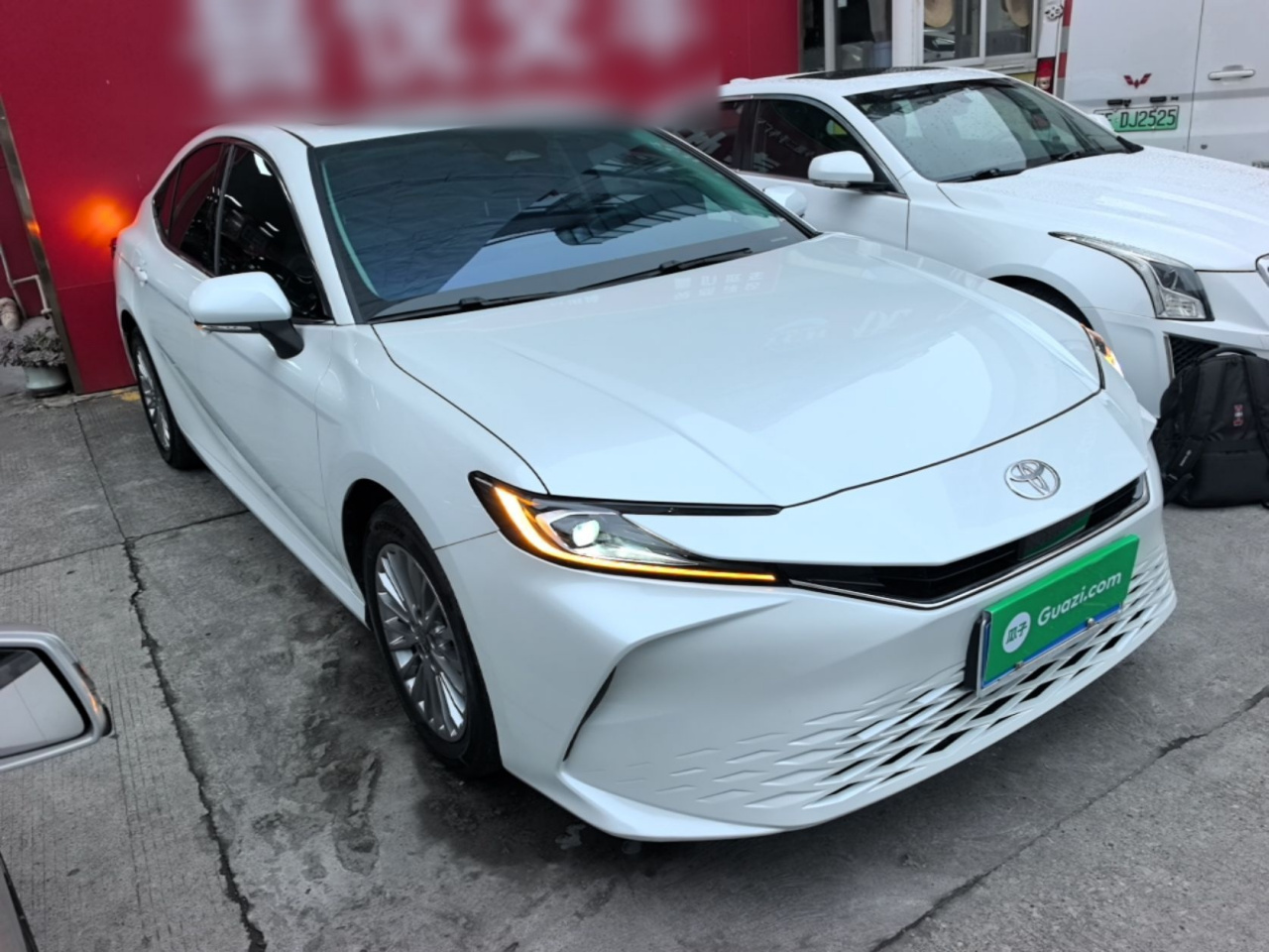Camry 2026 Hybrid 2.0HE Elite photo 5