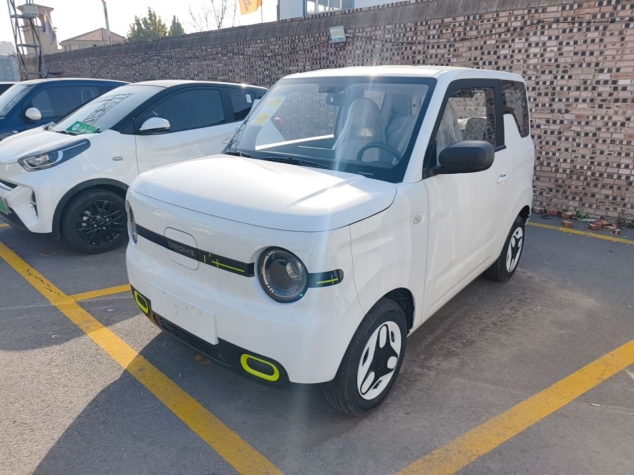 2025 Panda mini 210km Yuan