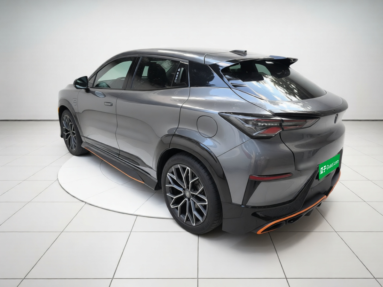 UNI-T 2022 1.5T Sport Premium photo 4