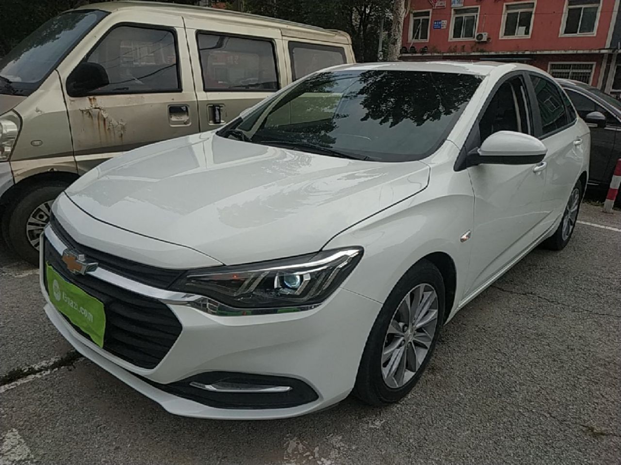Cruze 2020 320 AT