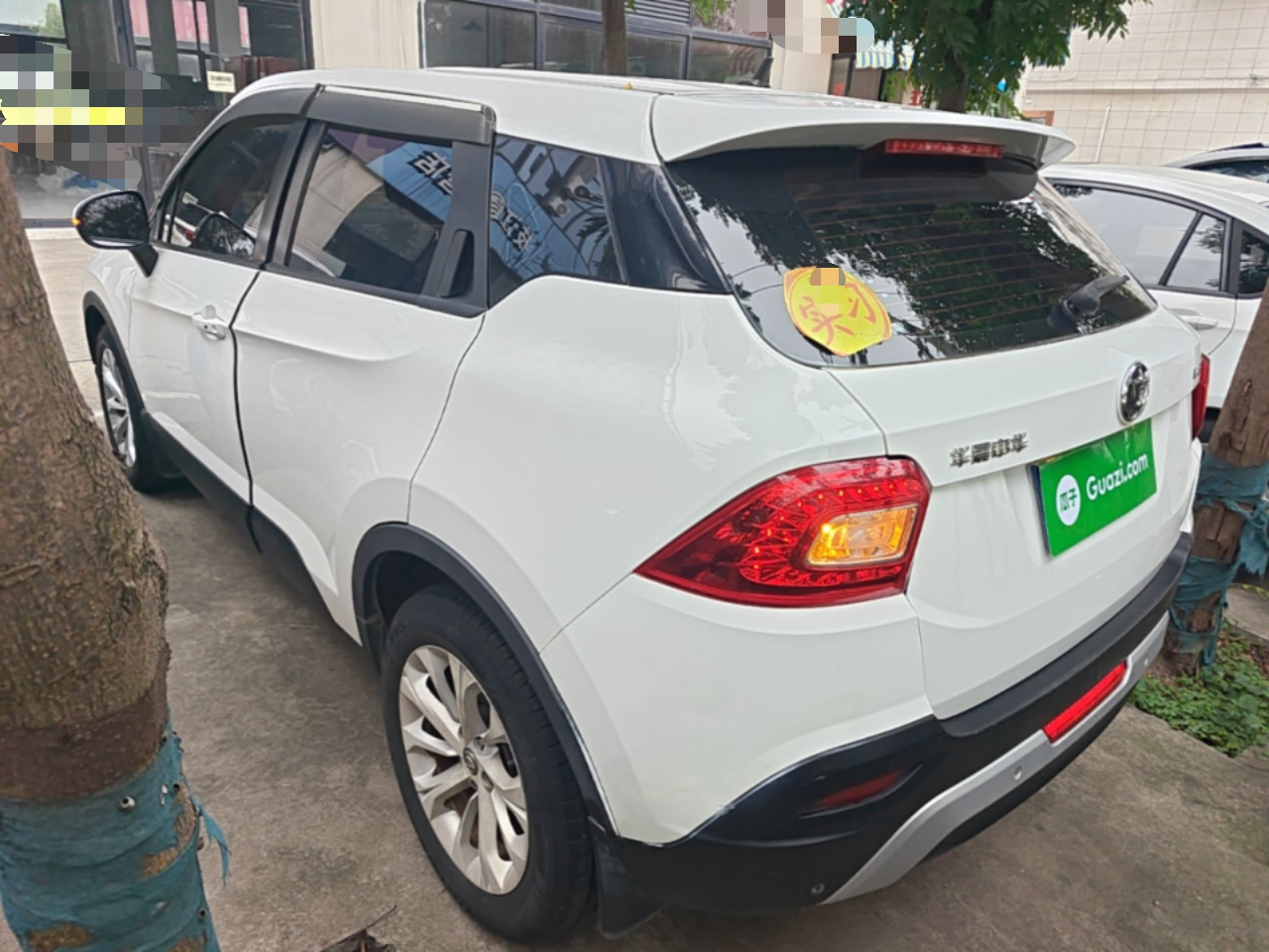 Zhonghua V3 2015 1.5L MT Smart photo 4