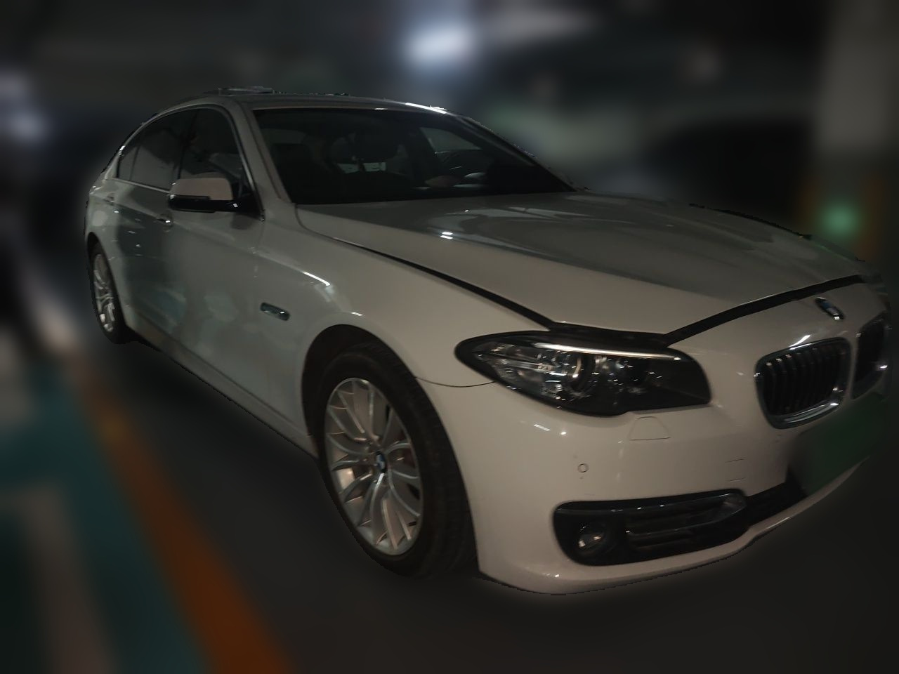 5 Series 2014 525Li Luxury Design Package photo 3
