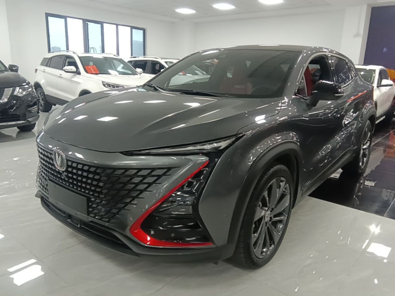 UNI-T 2020 1.5T Flagship