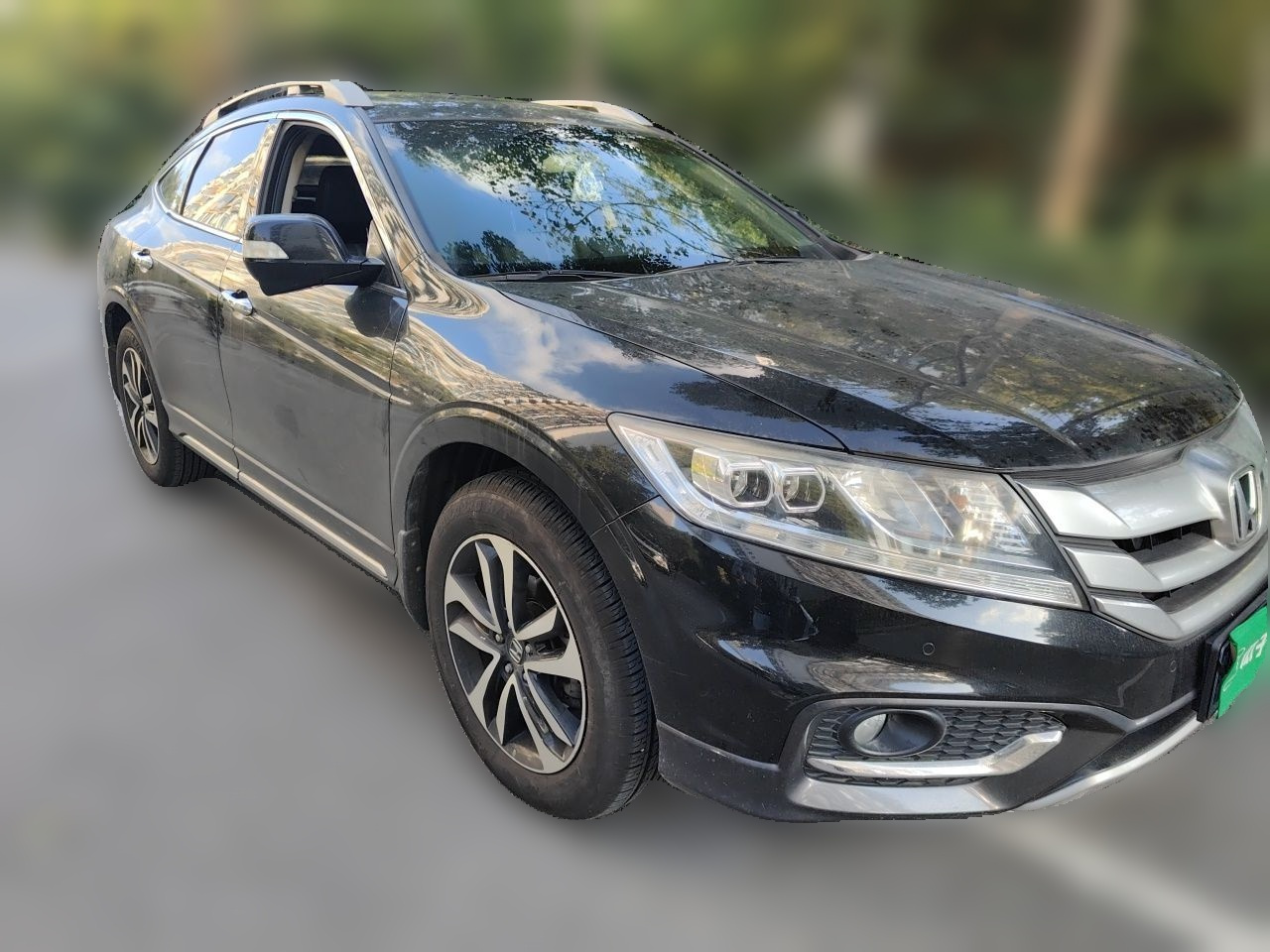 2016 2.4L Luxury photo 3