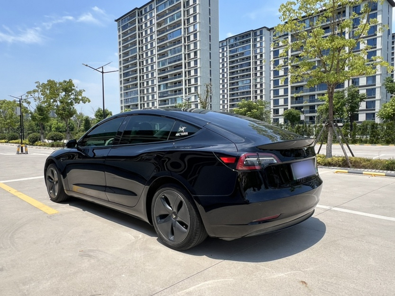 Model 3 2020 Standard Range RWD Upgraded photo 4