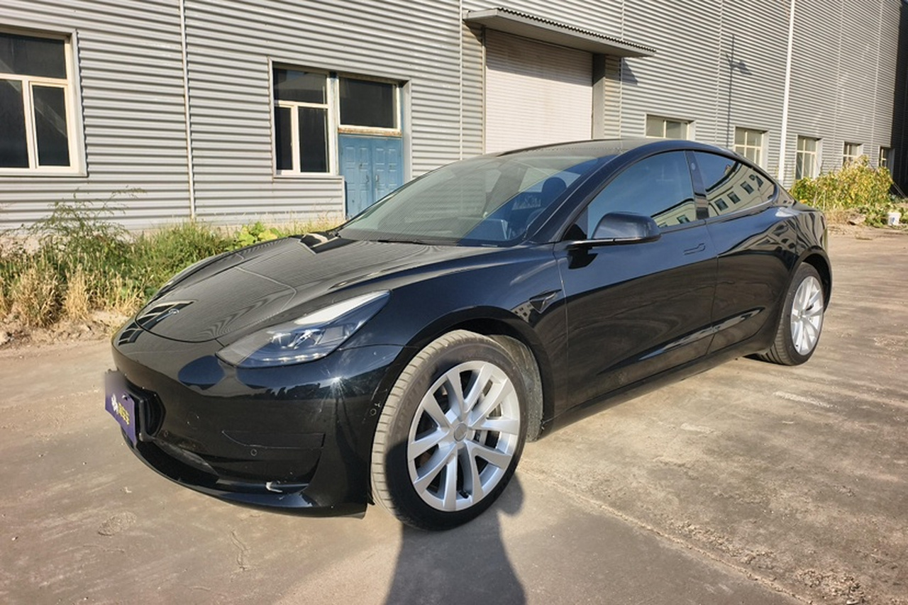 Model 3 2022 RWD