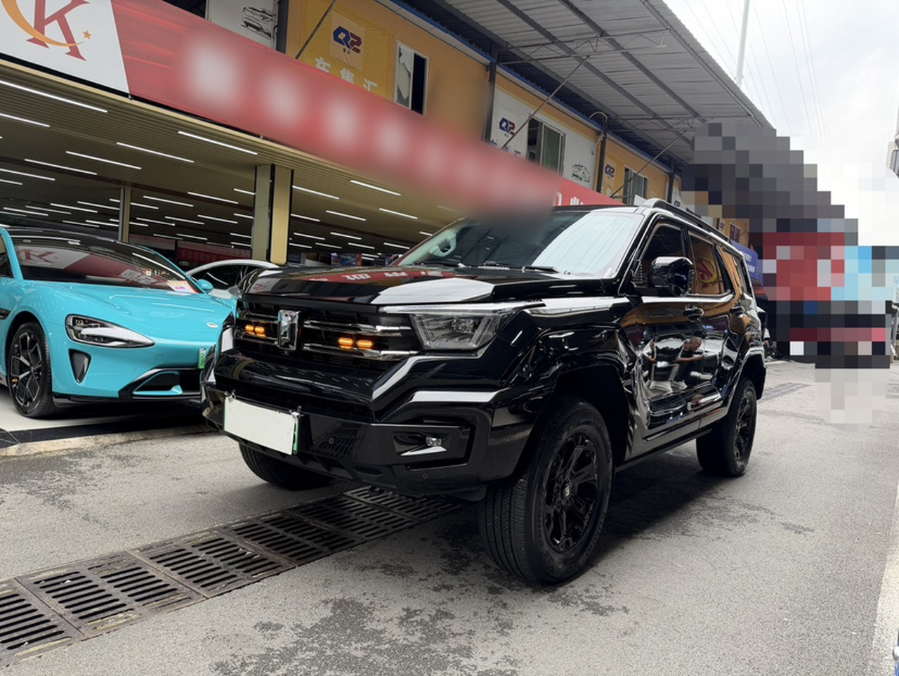 400 EV 2024 Hi4-T Off-road