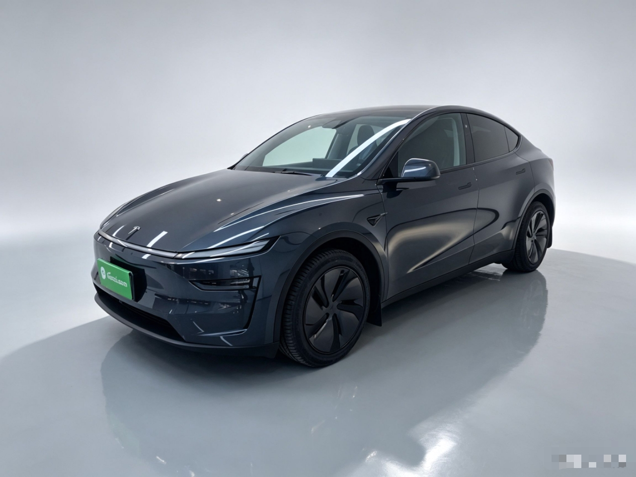 Model Y 2025 RWD