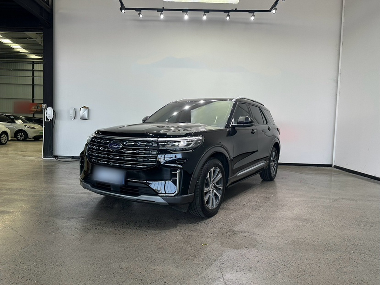 Explorer 2023 EcoBoost 285 AWD plus 6-Seater