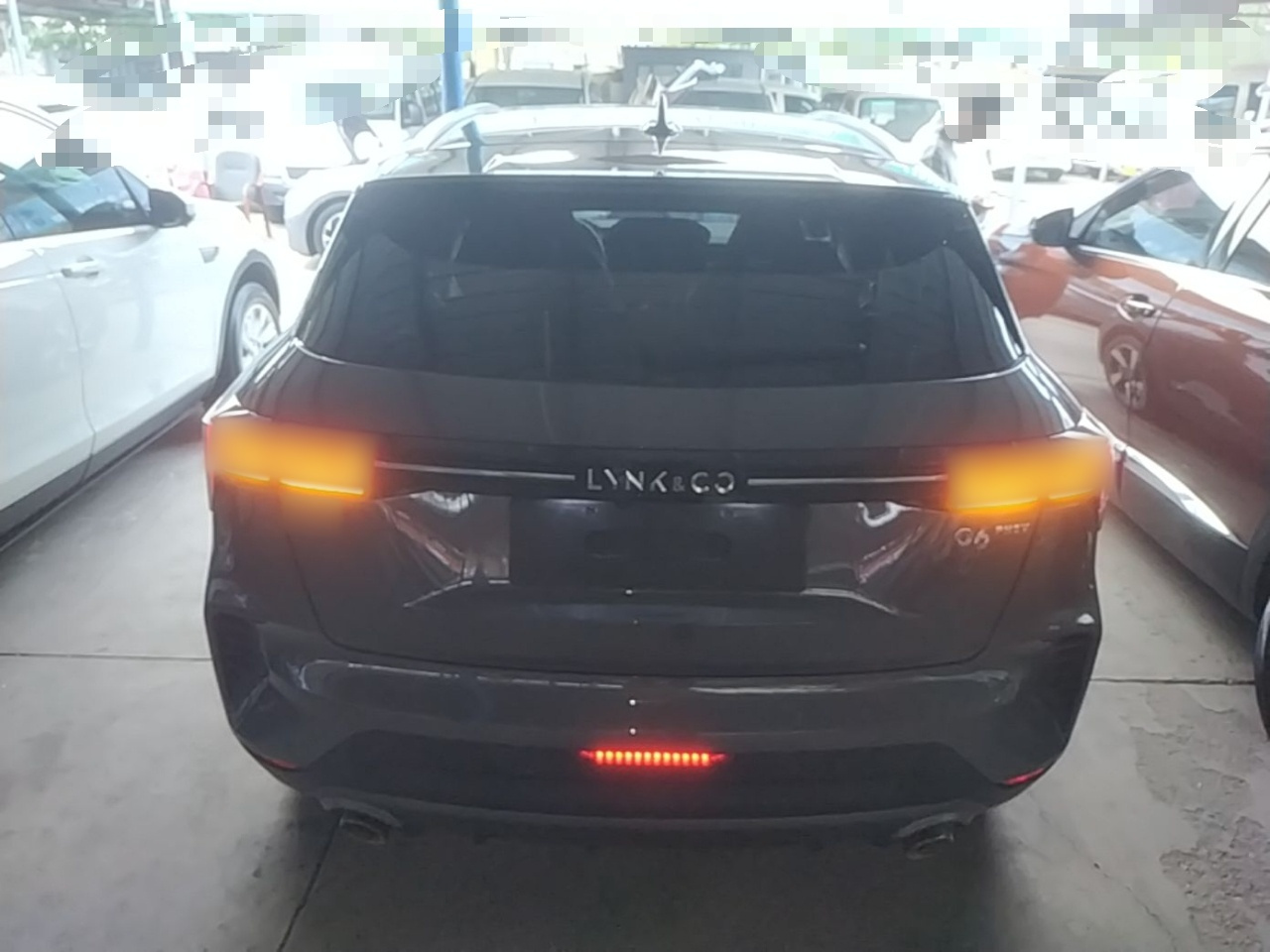06 EM-P 2020 PHEV Plus photo 5