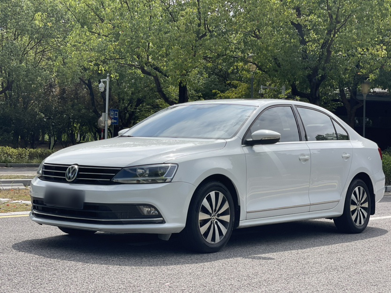 Sagitar 2017 180TSI AT Exclusive
