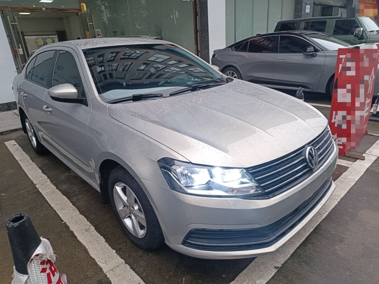 Lavida 2015 1.6L AT photo 3