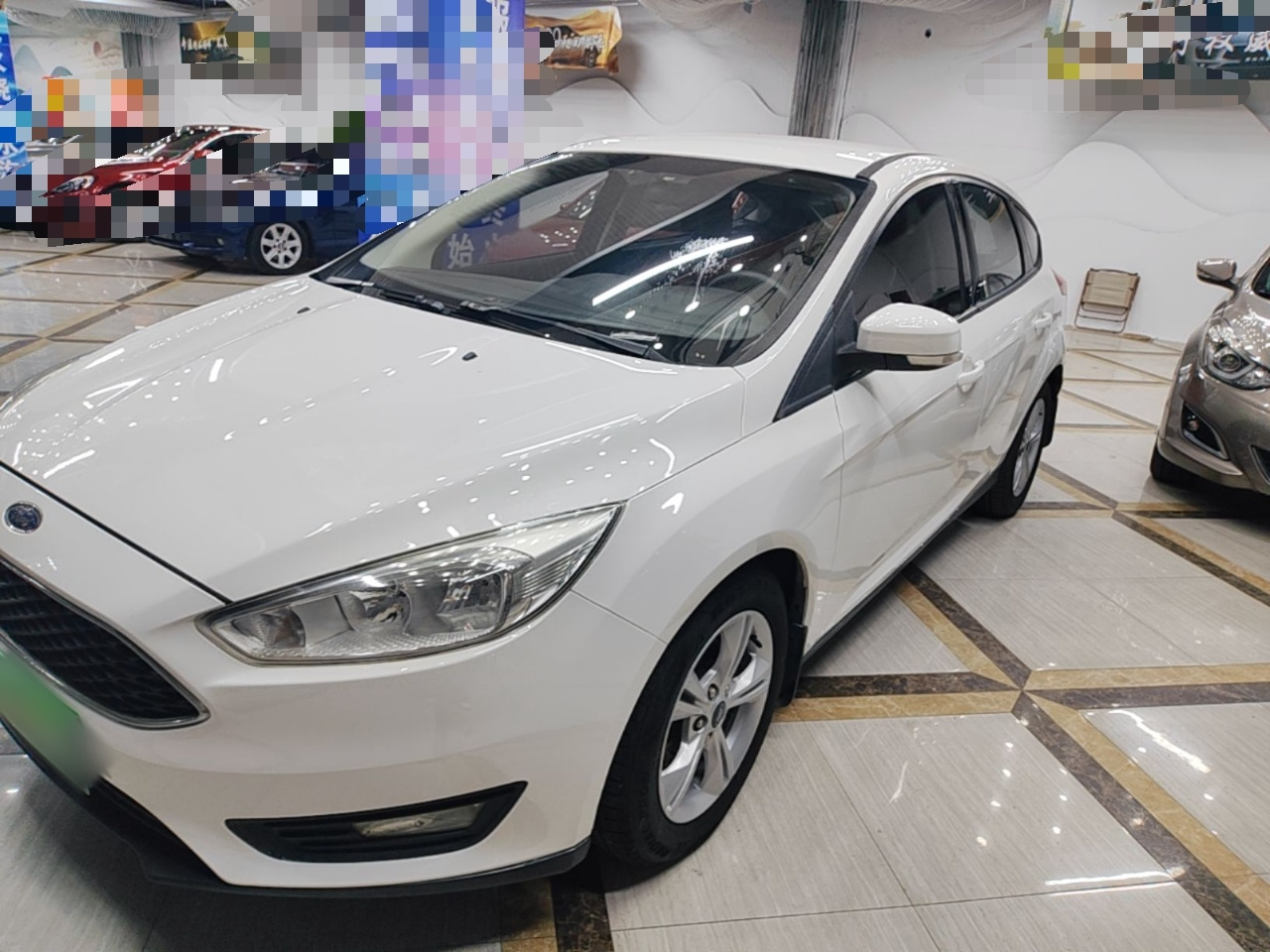 Focus 2017 Hatchback 1.6L AT Comfort