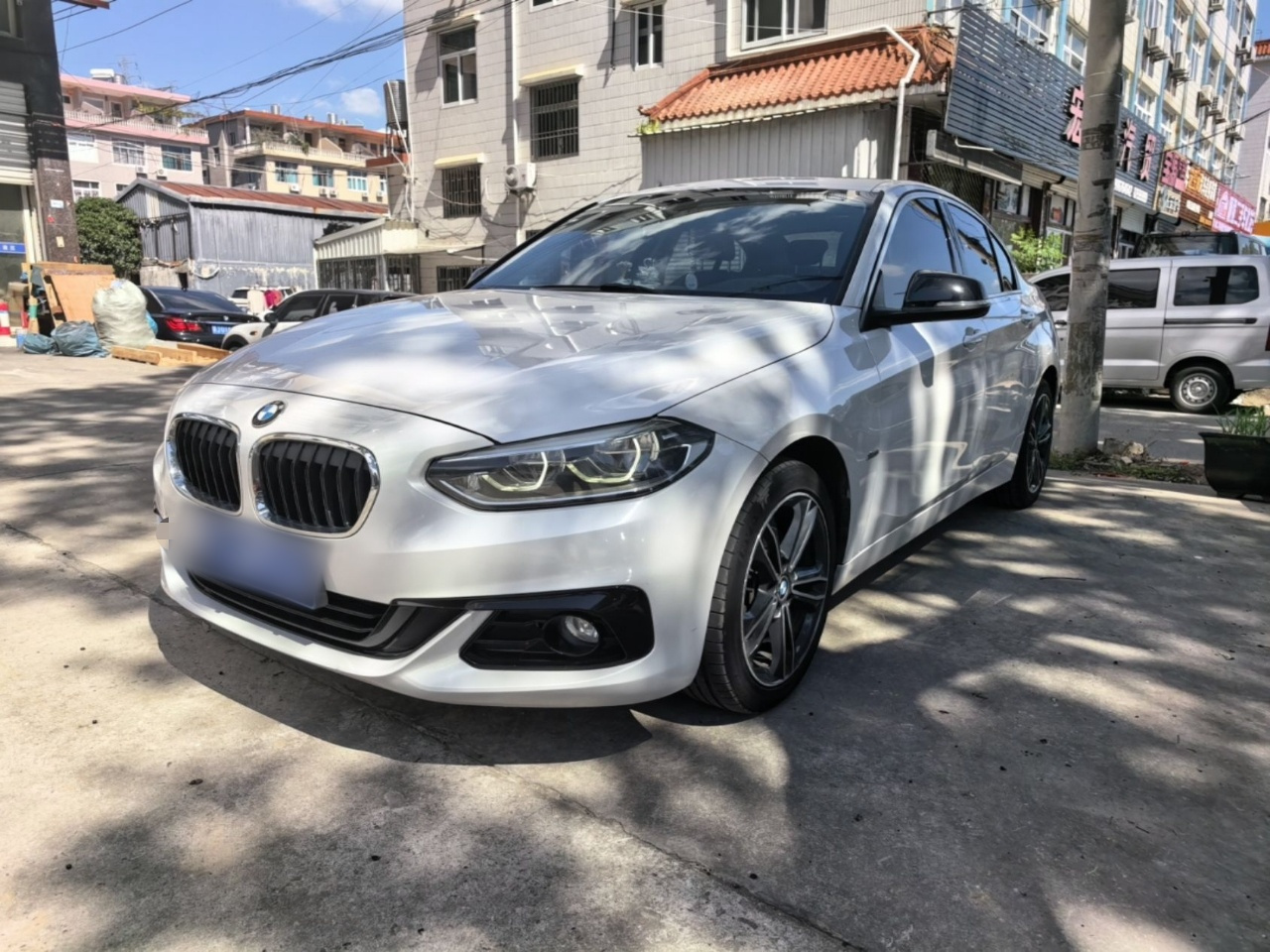 1 Series 2018 118i Sport