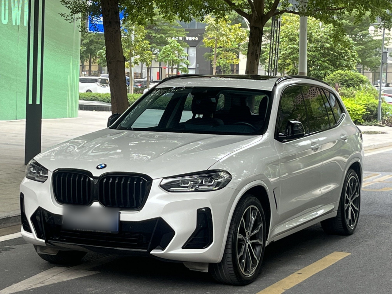X3 2022 xDrive30i Leading M Night Package