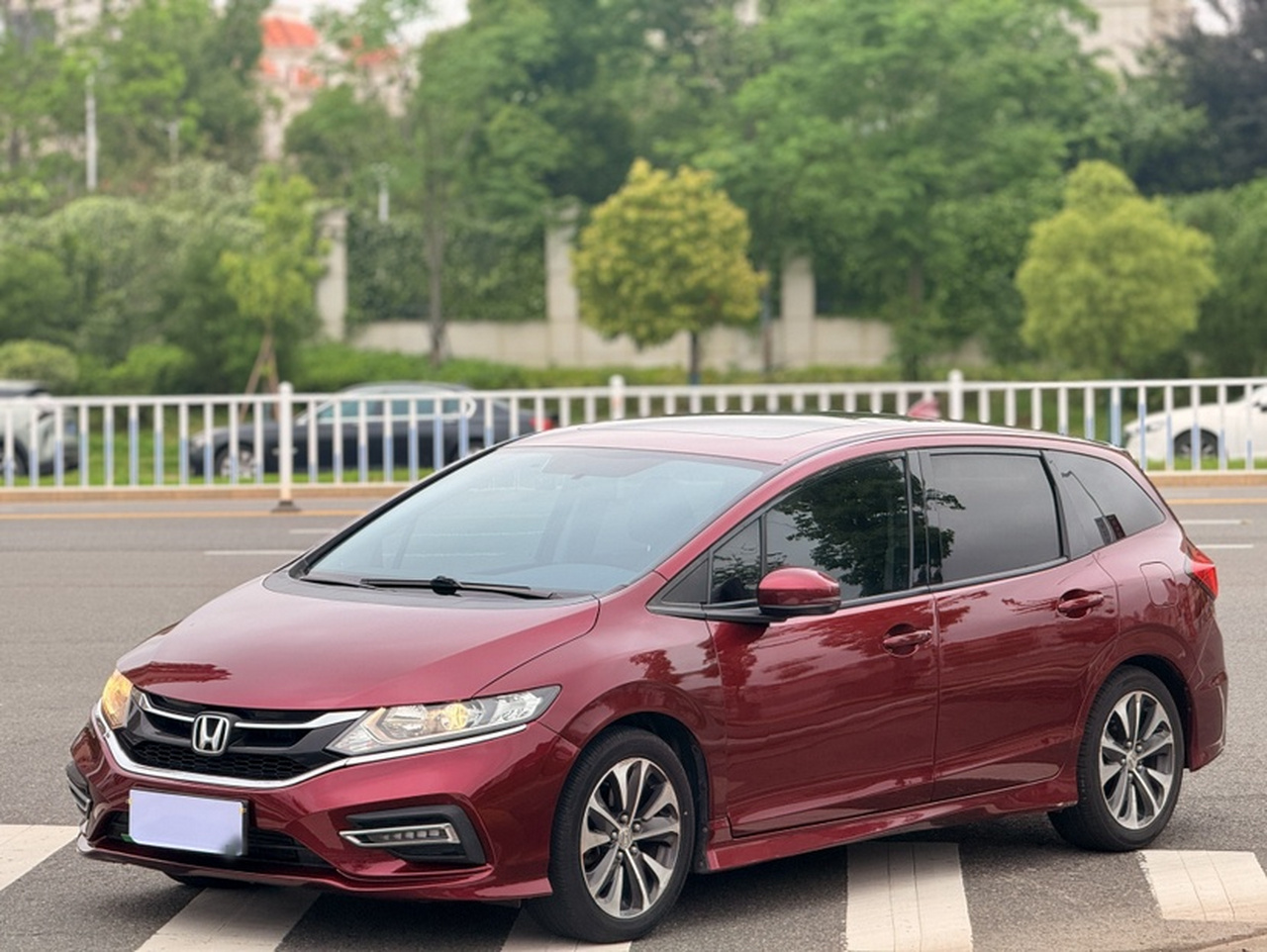 Jade 2017 210TURBO CVT 5-Seater