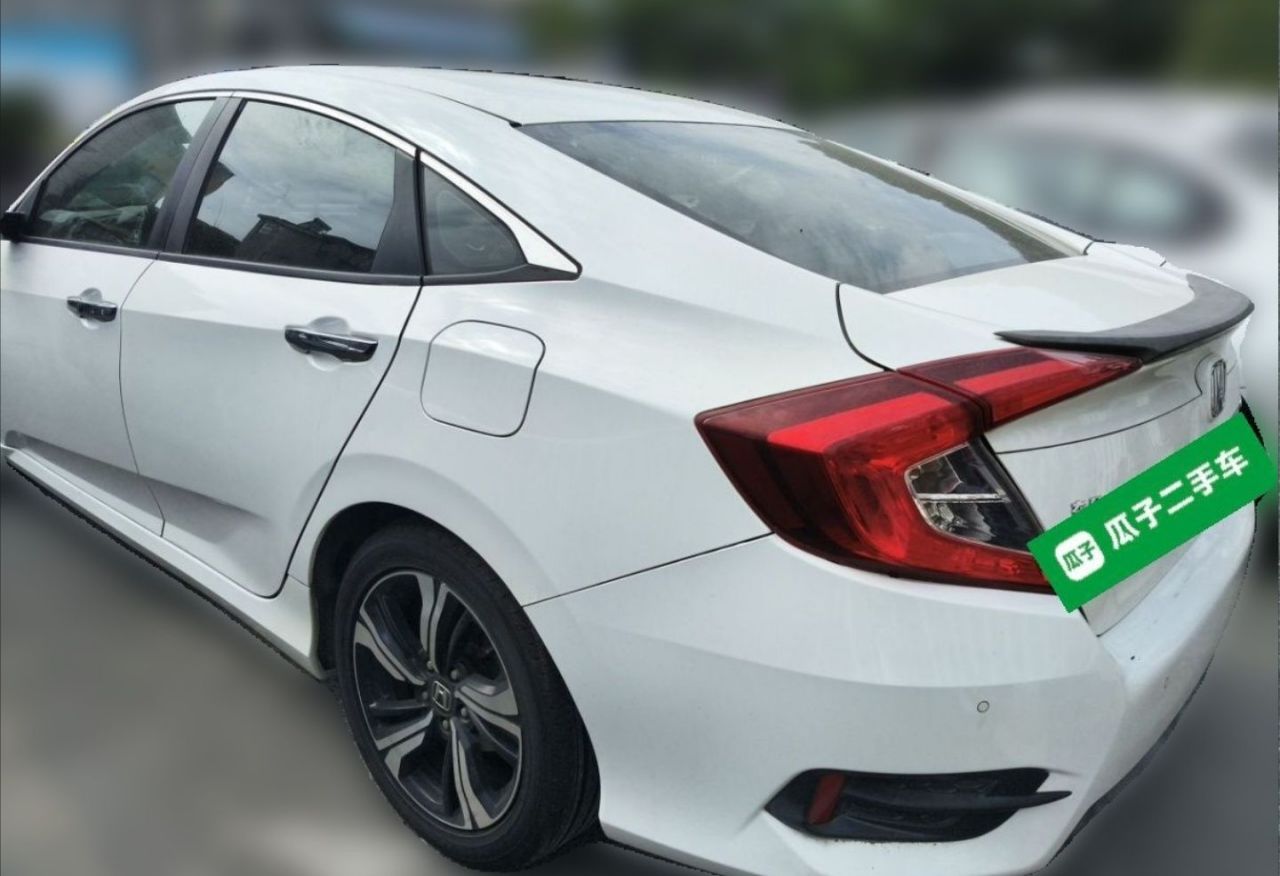 Civic 2016 220TURBO CVT Premium photo 5