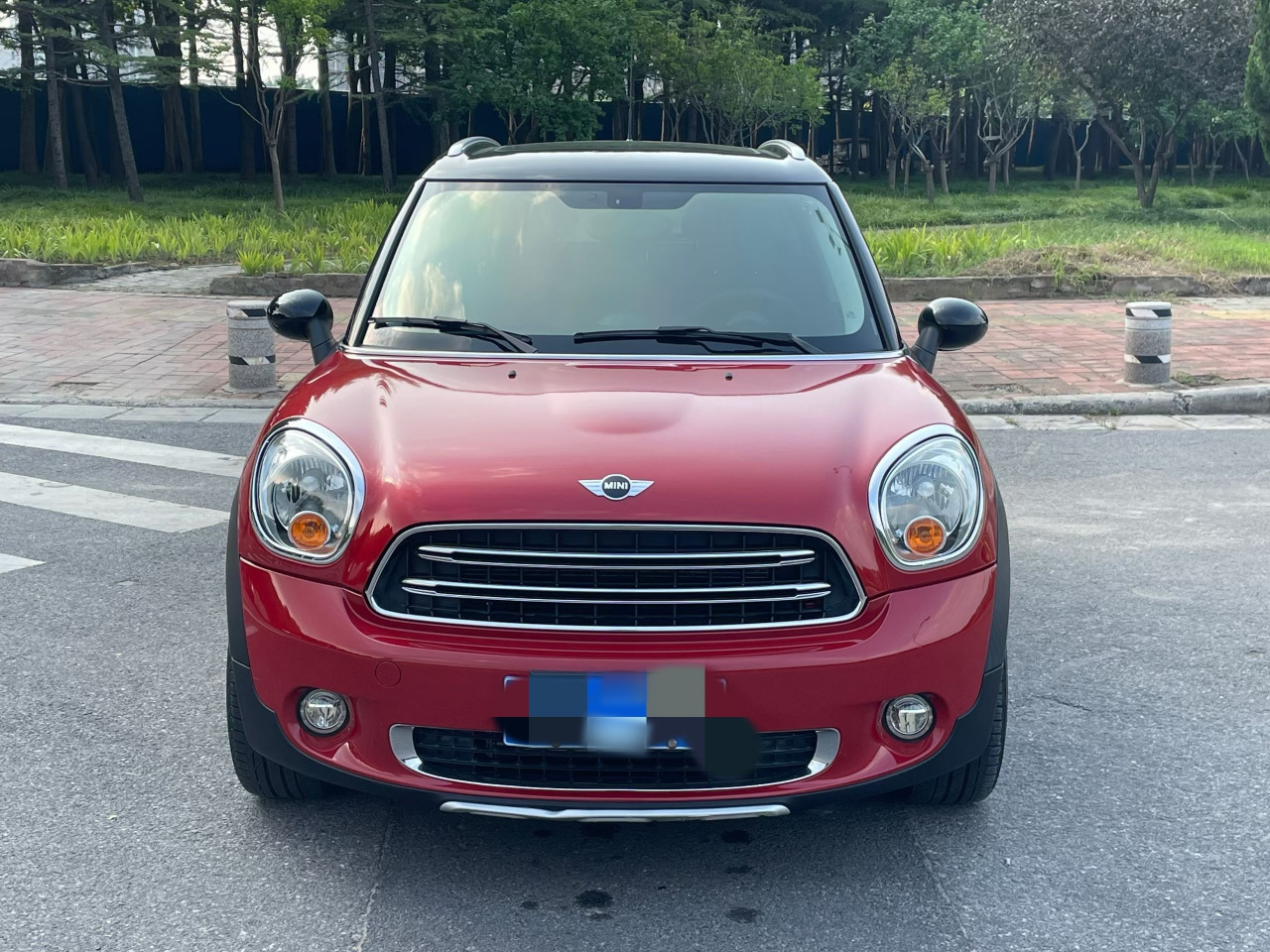2014 1.6T COOPER ALL4 Fun photo 4