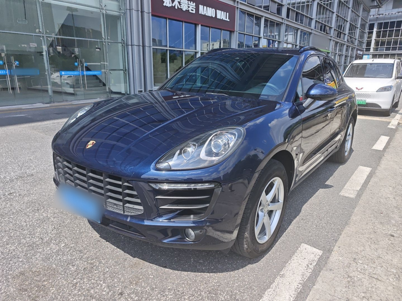 2017 Macan 2.0T