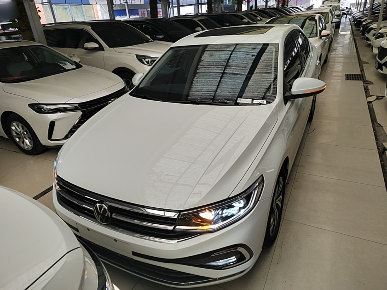 Bora 2023 200TSI DSG photo 2