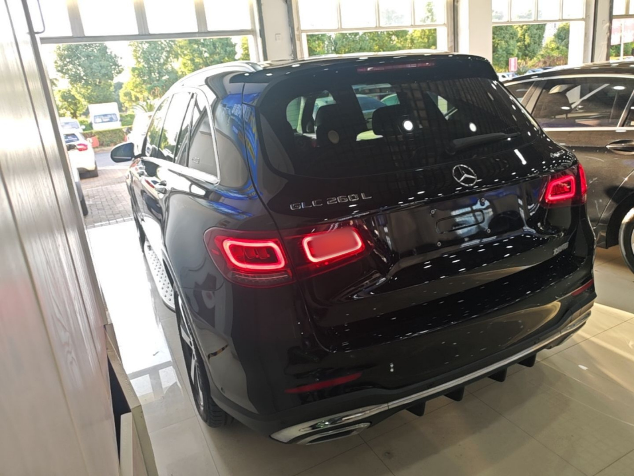 GLC 2022 Facelift GLC 260 L 4MATIC Dynamic photo 4