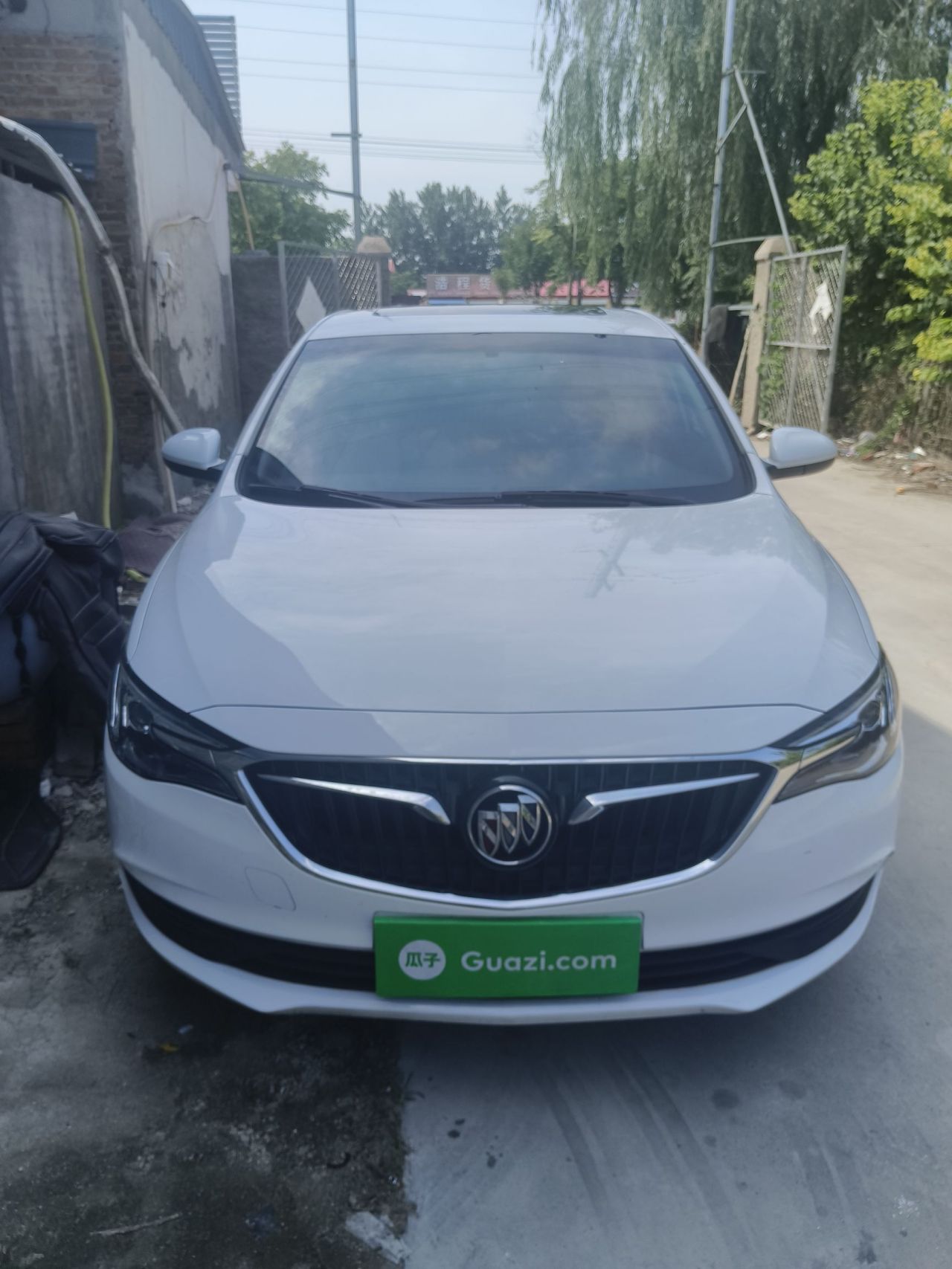 Excelle 2021 Facelift Classic 1.5L AT Elite photo 2