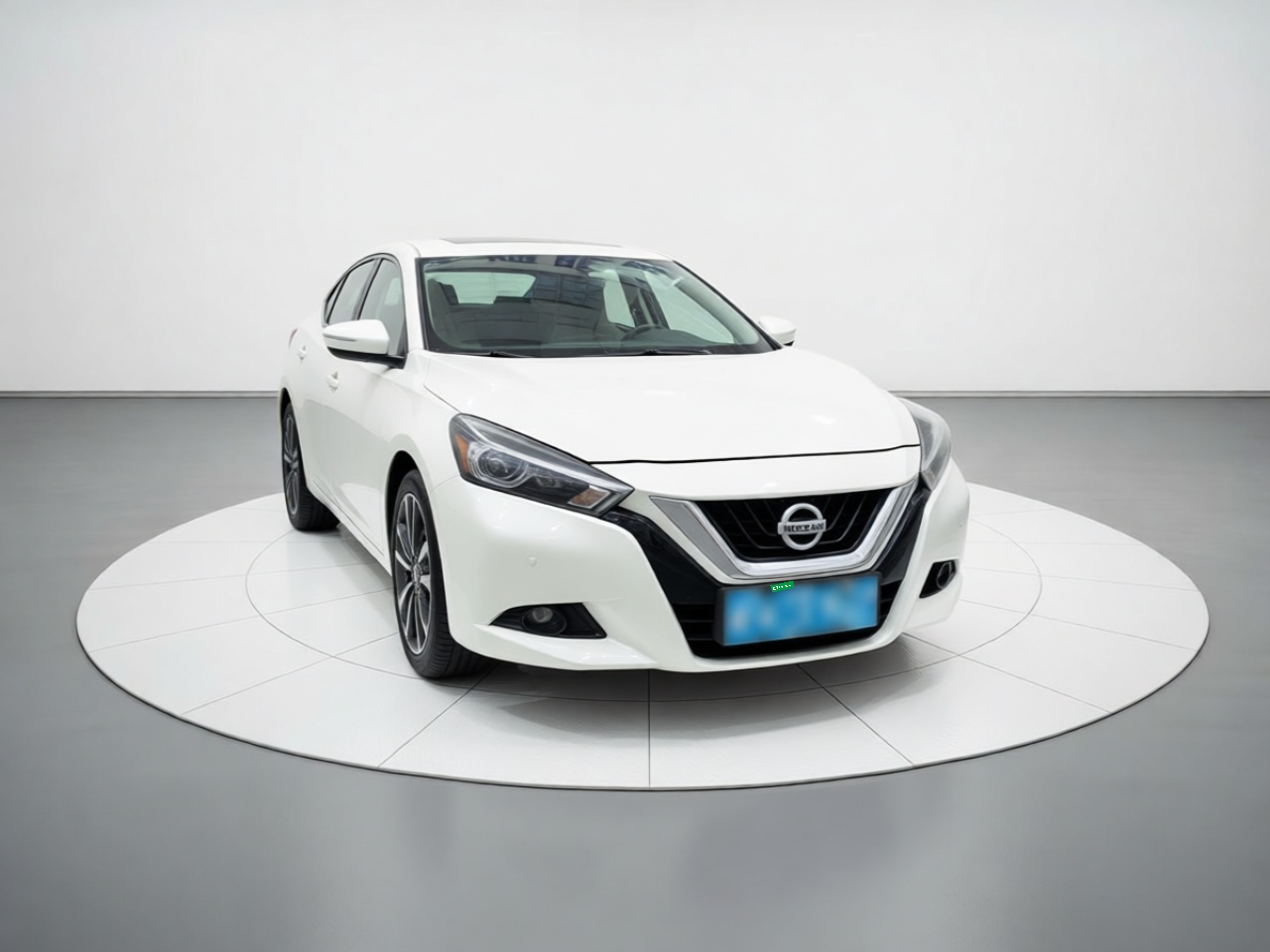 2016 1.6L CVT photo 2