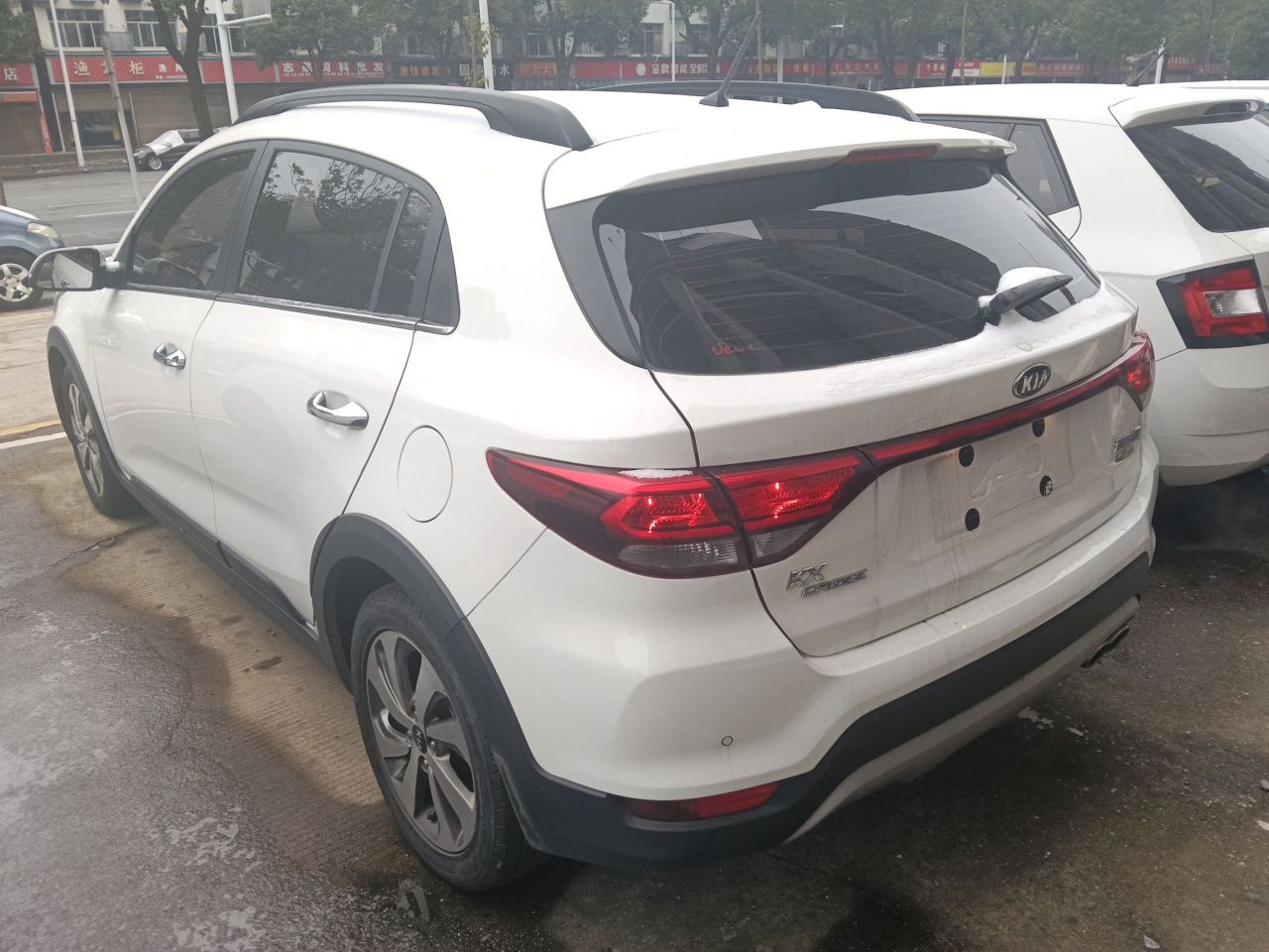 KX CROSS 2018 1.6L AT photo 4
