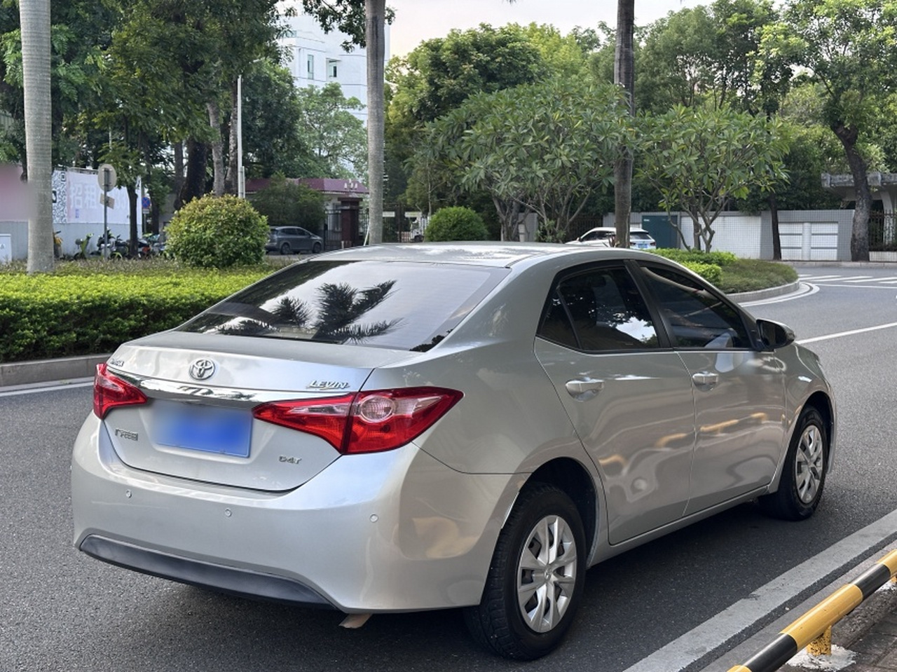 Levin 2017 Facelift 185T CVT China V photo 4