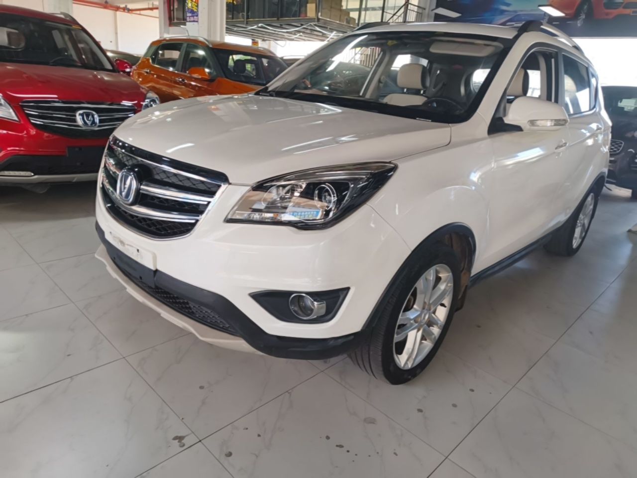 CS35 2017 1.6L AT Luxury