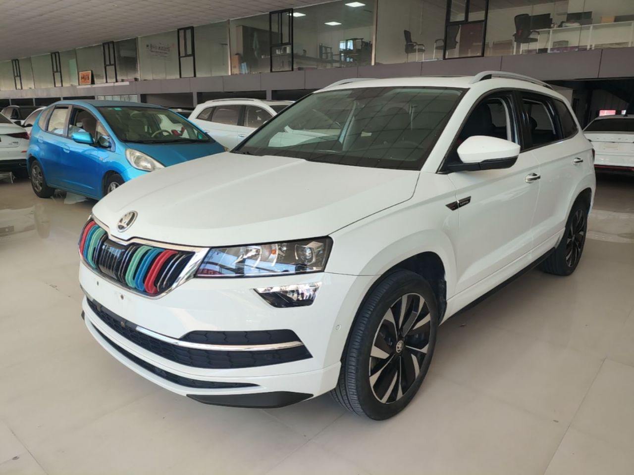 Karoq 2023 TSI280 Smart Night