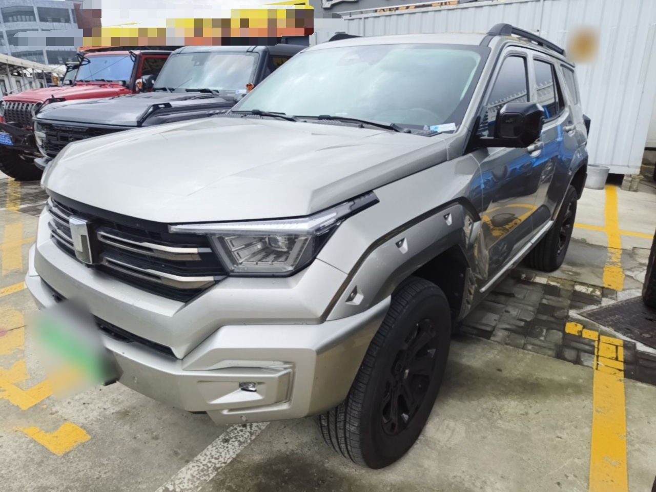 400 EV 2024 Hi4-T Off-road