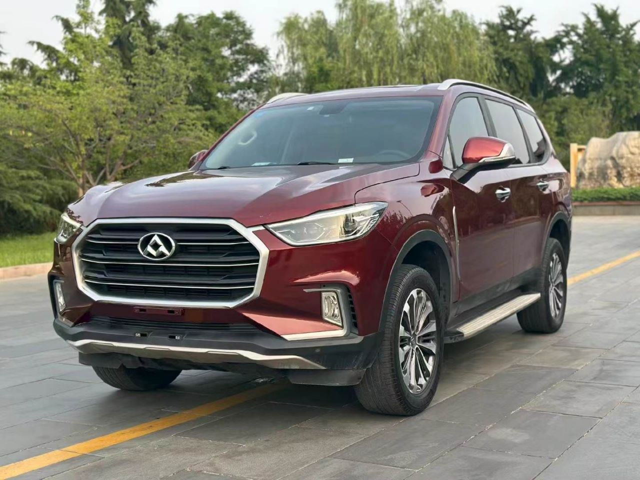 MAXUS D90 2017 2.0T AT RWD