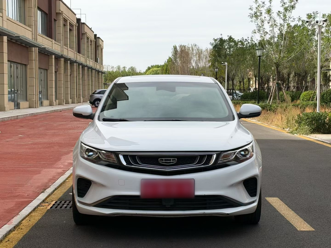 Emgrand GL 2019 1.4T CVT Premium Smart photo 5