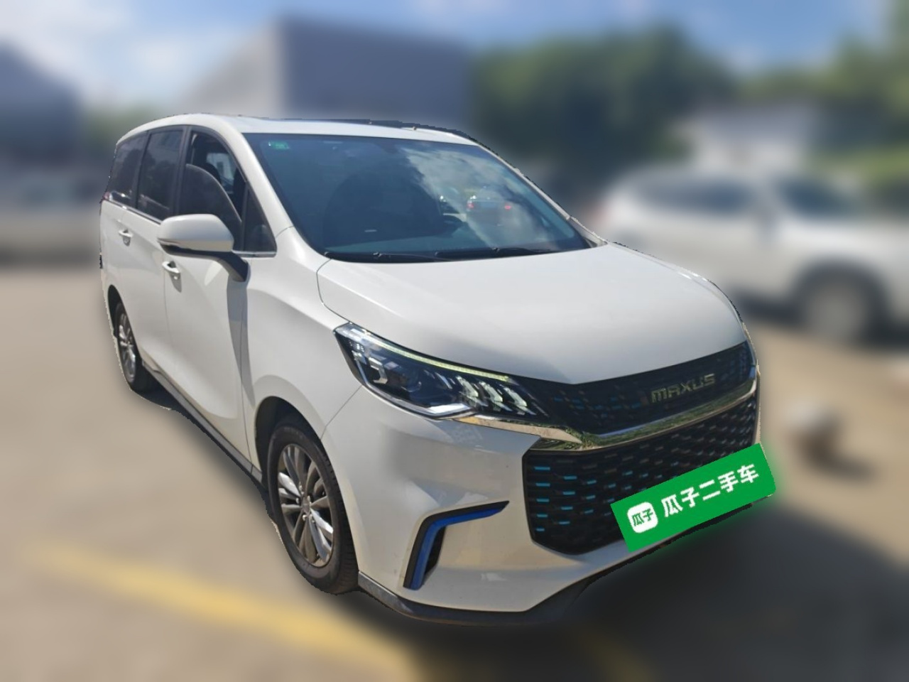 MAXUS EUNIQ 5 2020 1.3T PLUG IN Elite photo 3