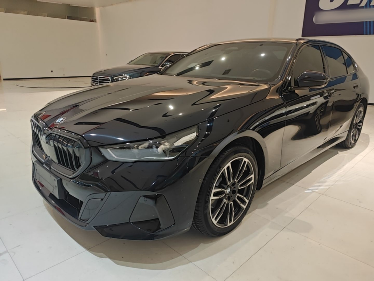 5 Series 2026 525Li M Sport Package
