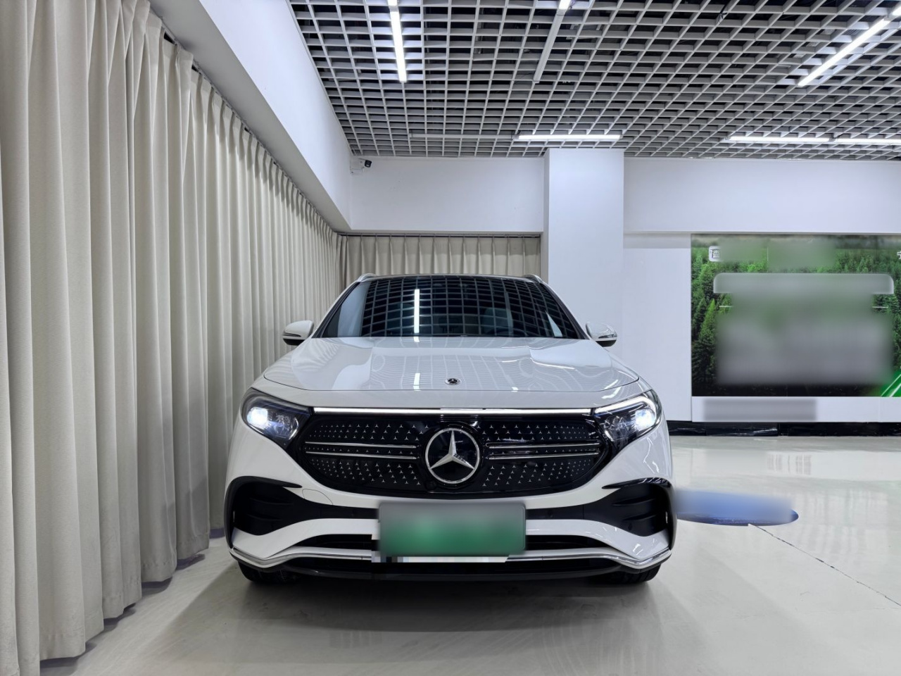 EQA 2022 EQA 300 4MATIC Special photo 4