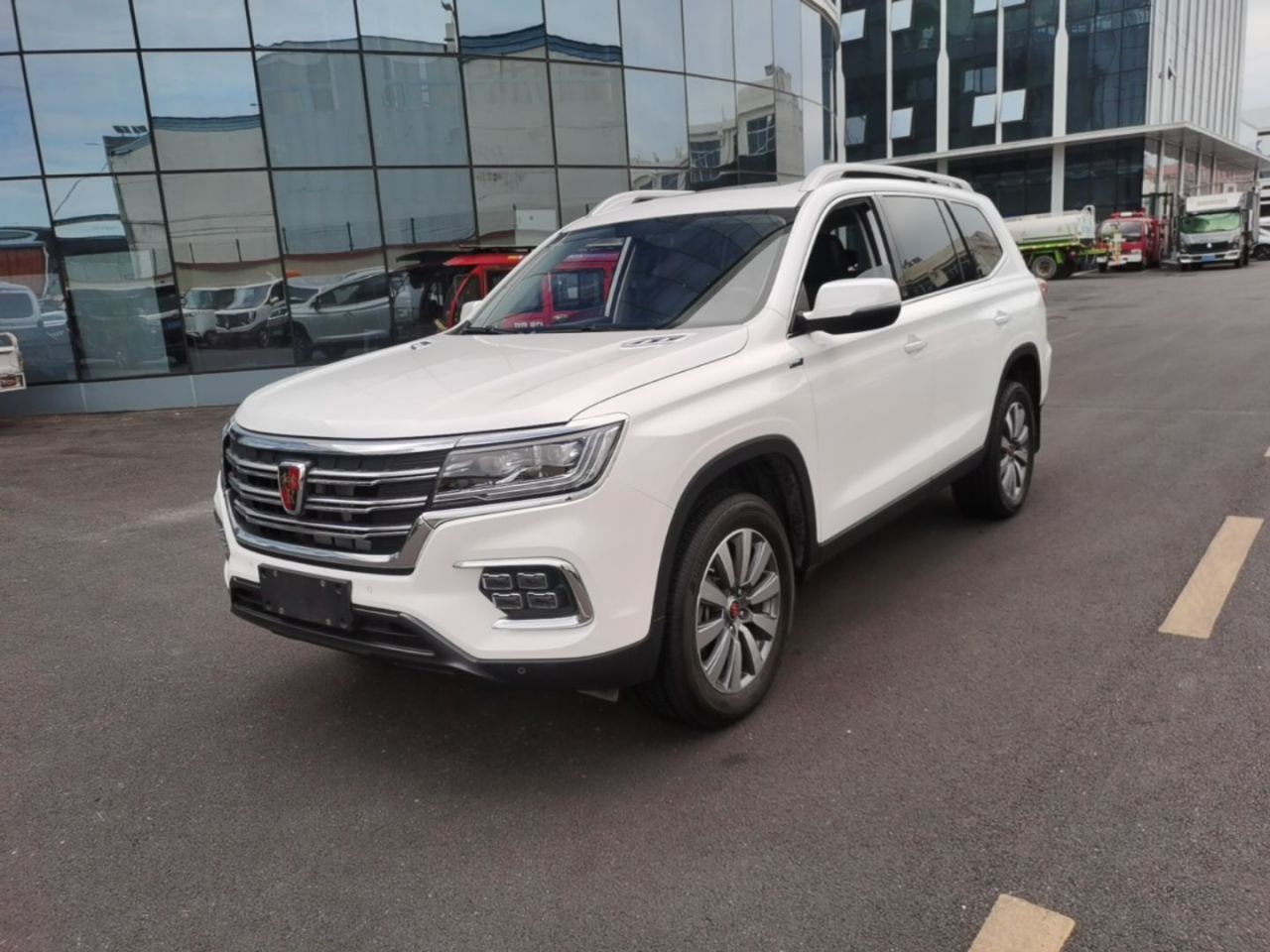 RX8 2019 30T RWD Flagship