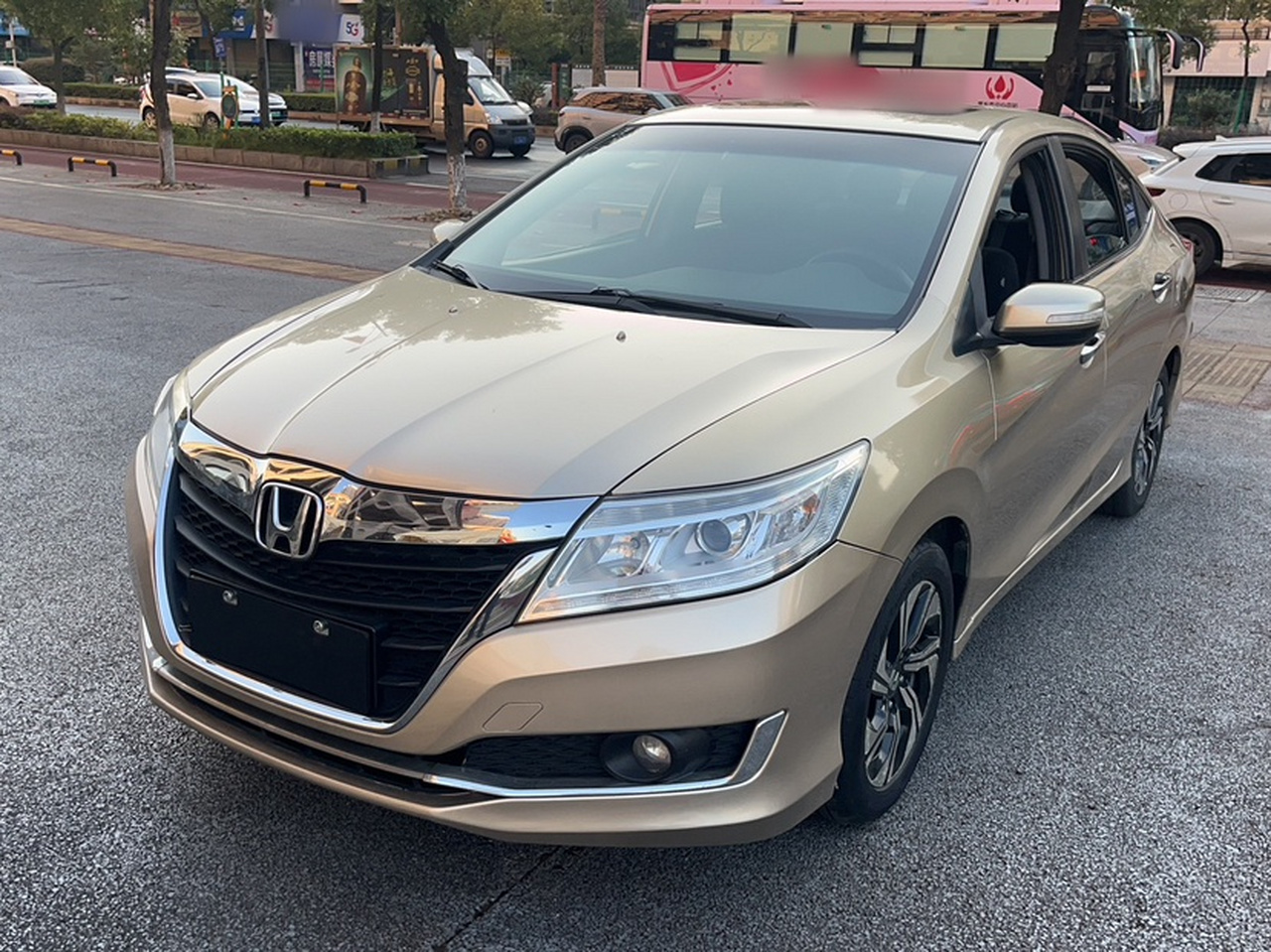 Crider 2016 1.8L CVT Luxury