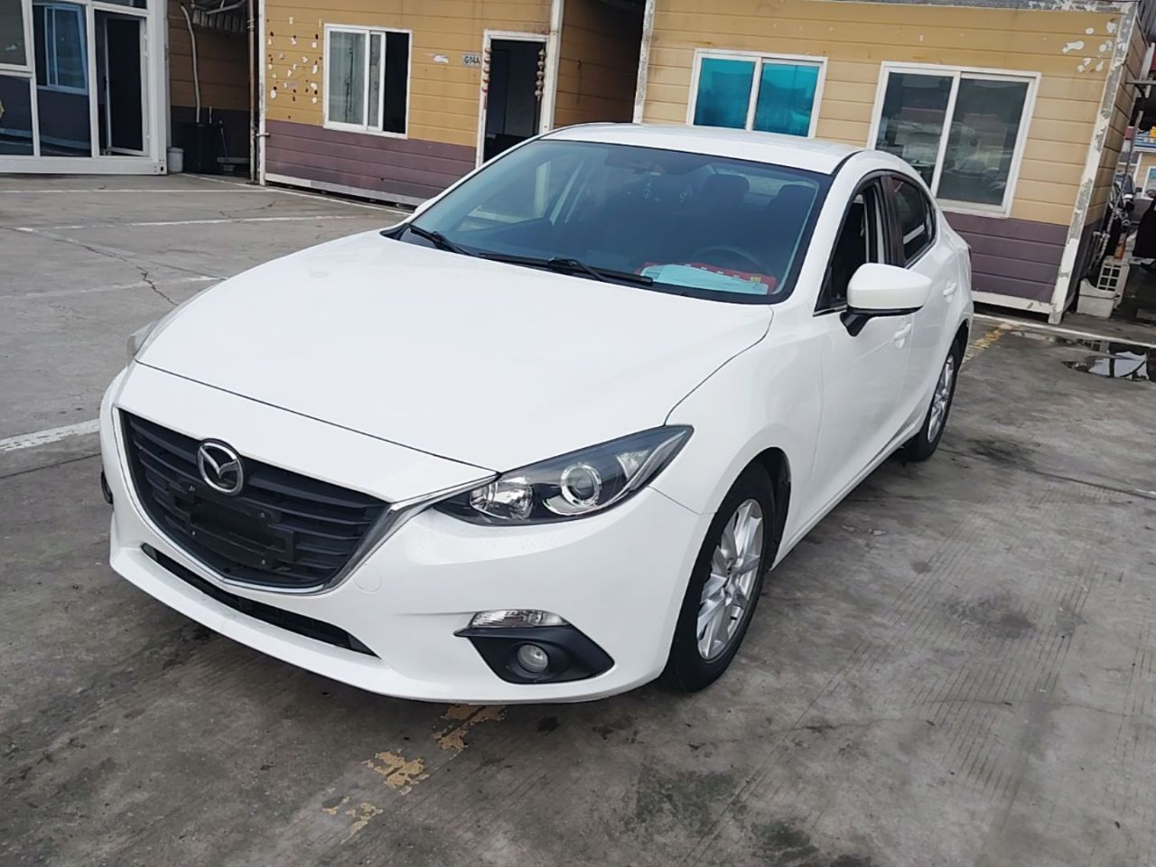 3 Axela 2016 Sedan 1.5L MT Comfort