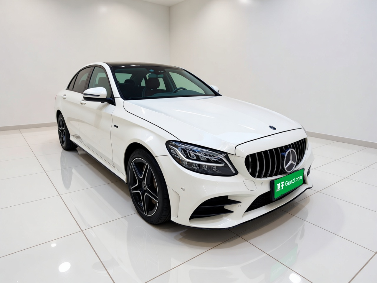 C-Class 2021 C 260 L Sport Starlight Edition photo 3