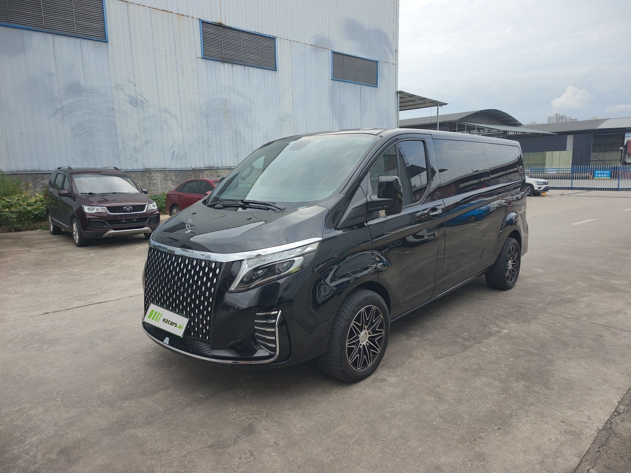 2024 2.0T Ford Long Wheelbase