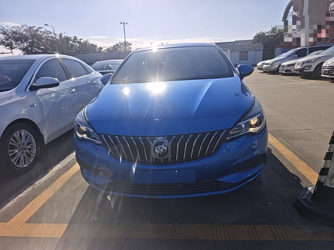 Verano 2016 Hatchback 15S AT Progressive photo 2