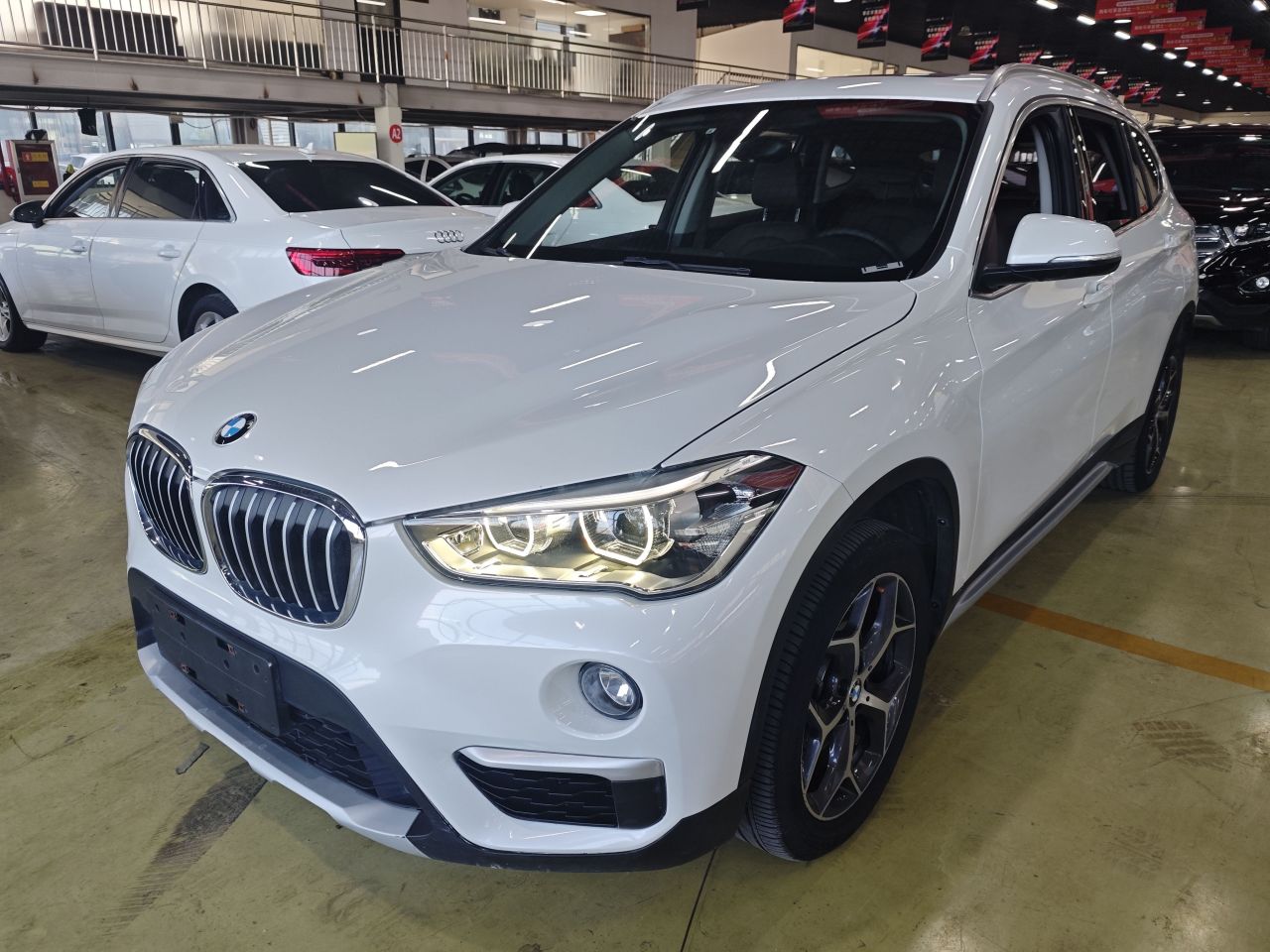 X1 2019 sDrive18Li Exclusive