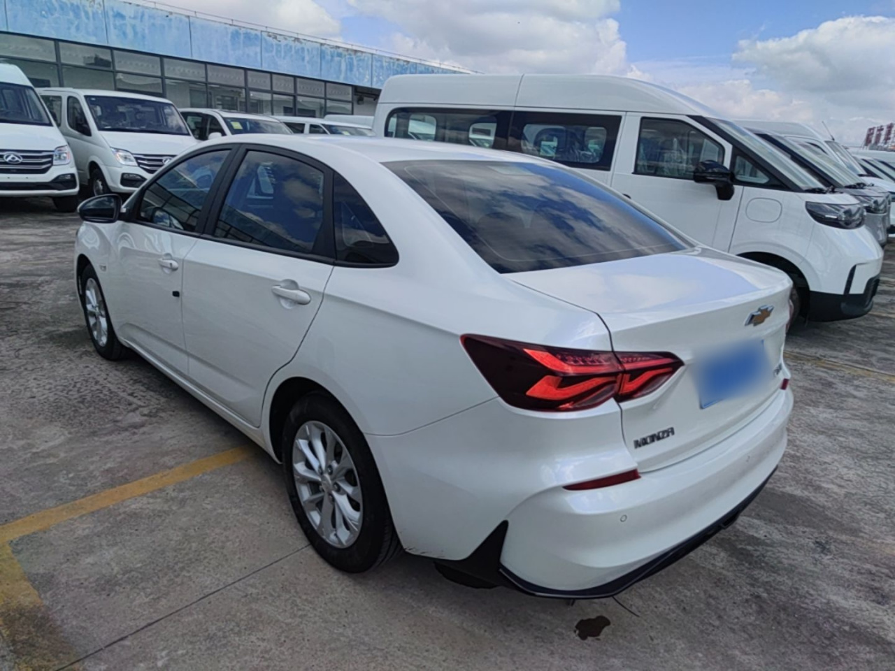 Cruze 2023 1.5L DCT Enjoy photo 4