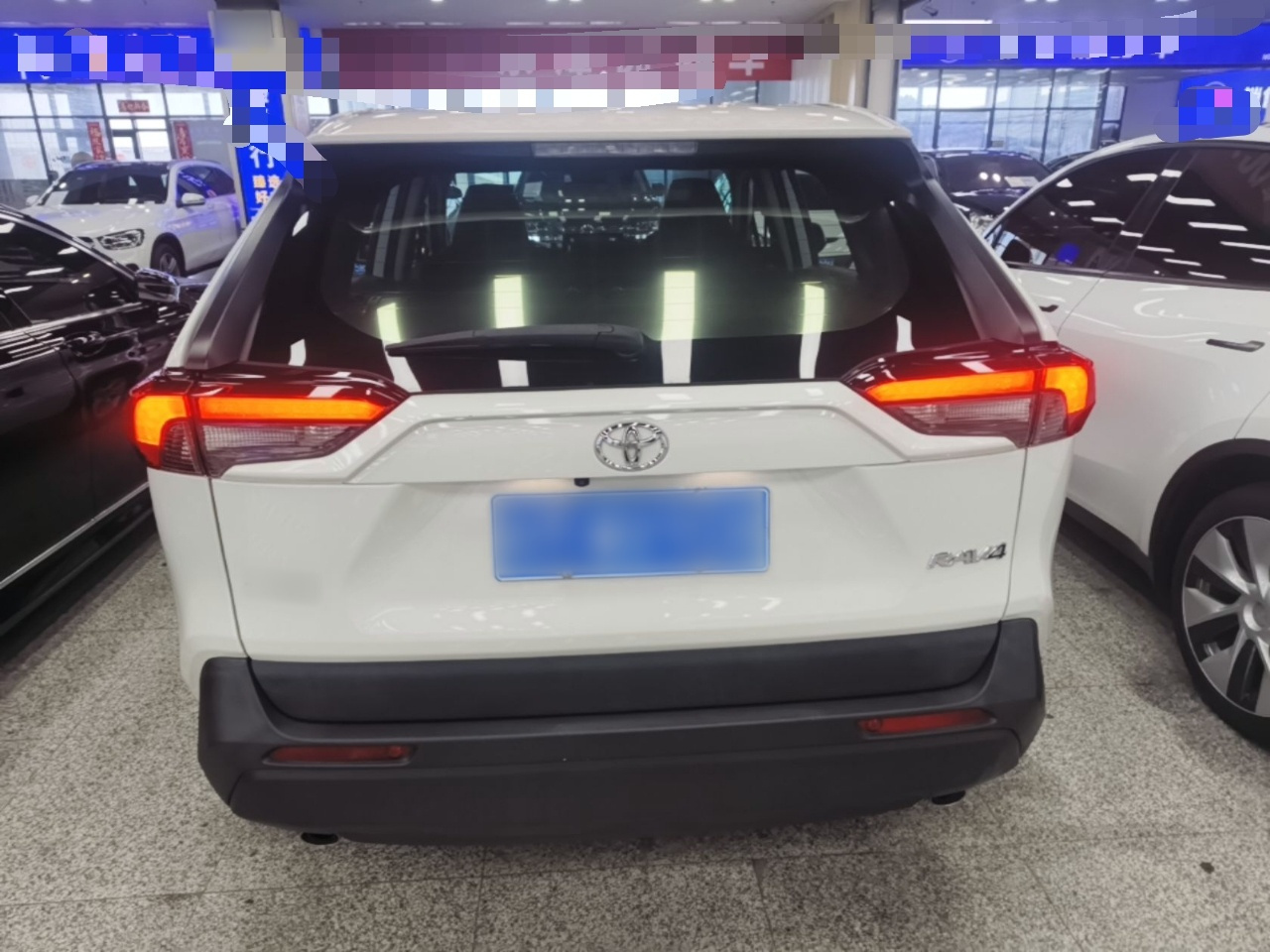 RAV4 2020 2.0L CVT RWD photo 5